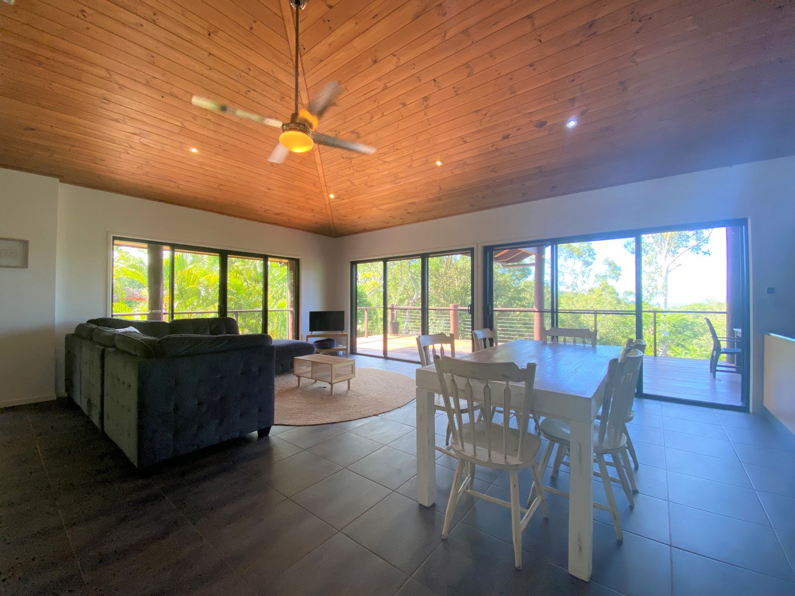 39 Hibiscus Road CANNON VALLEY 7
