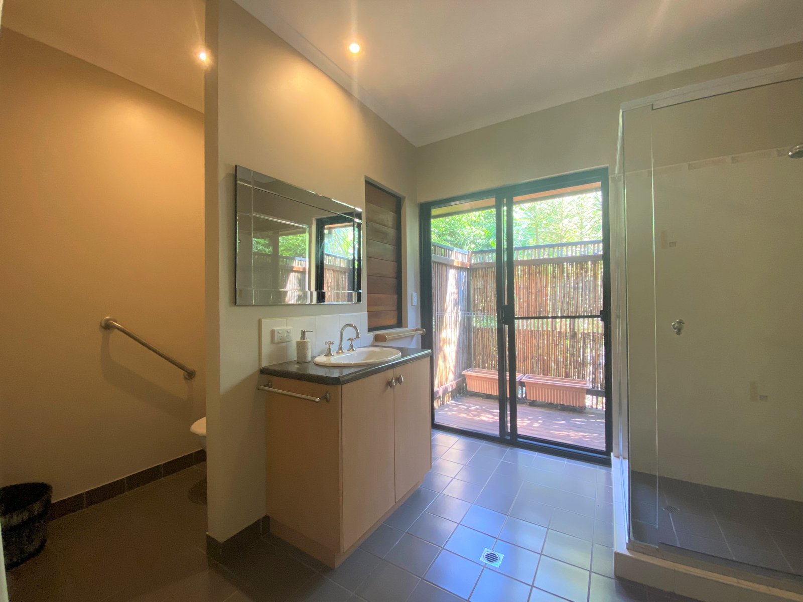 39 Hibiscus Road CANNON VALLEY 13
