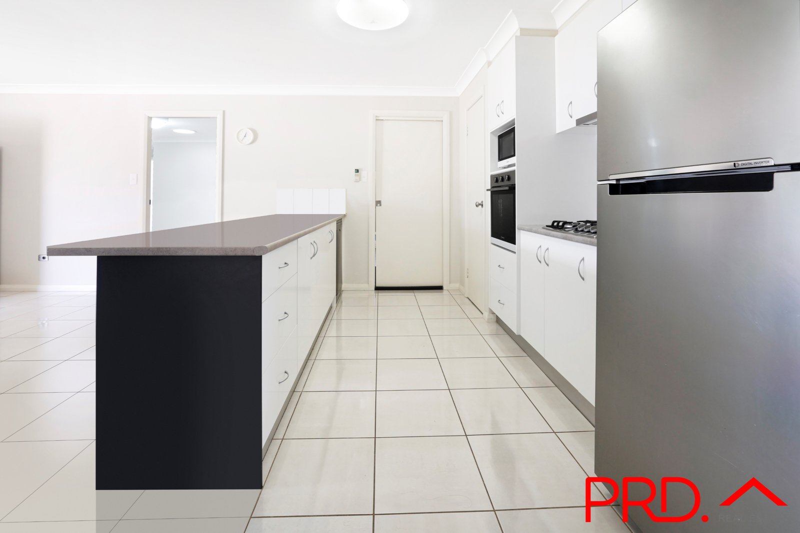 39 Higgins Lane TAMWORTH 4