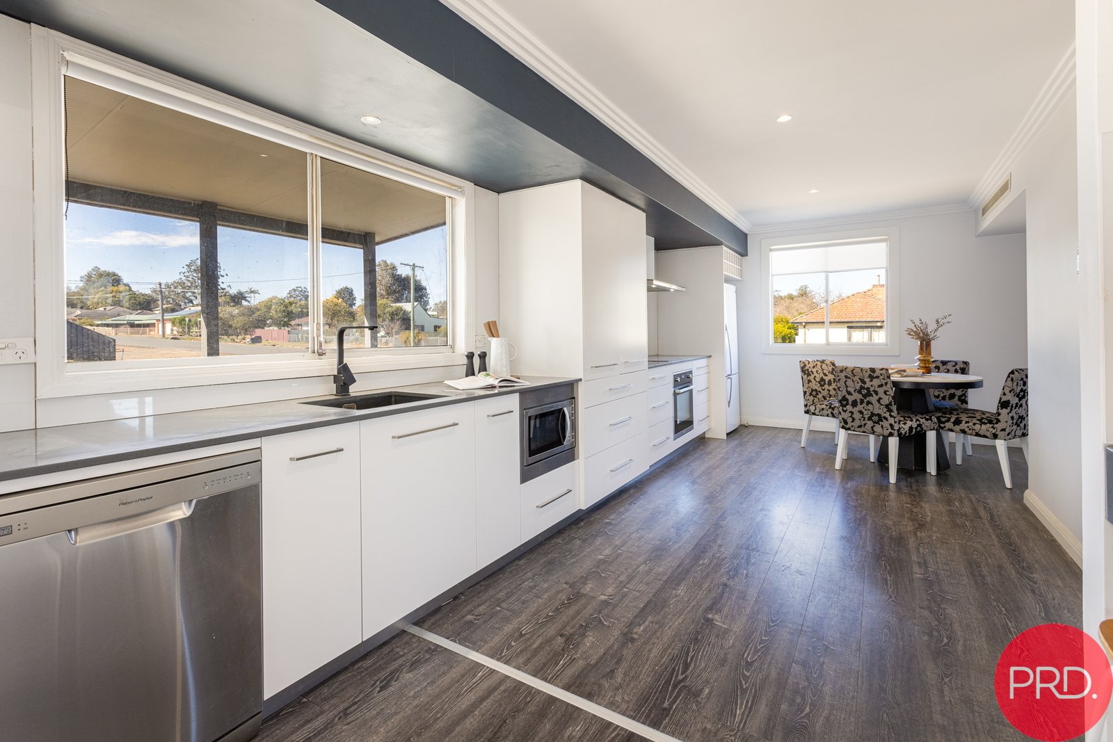 39 High Street GRETA 2