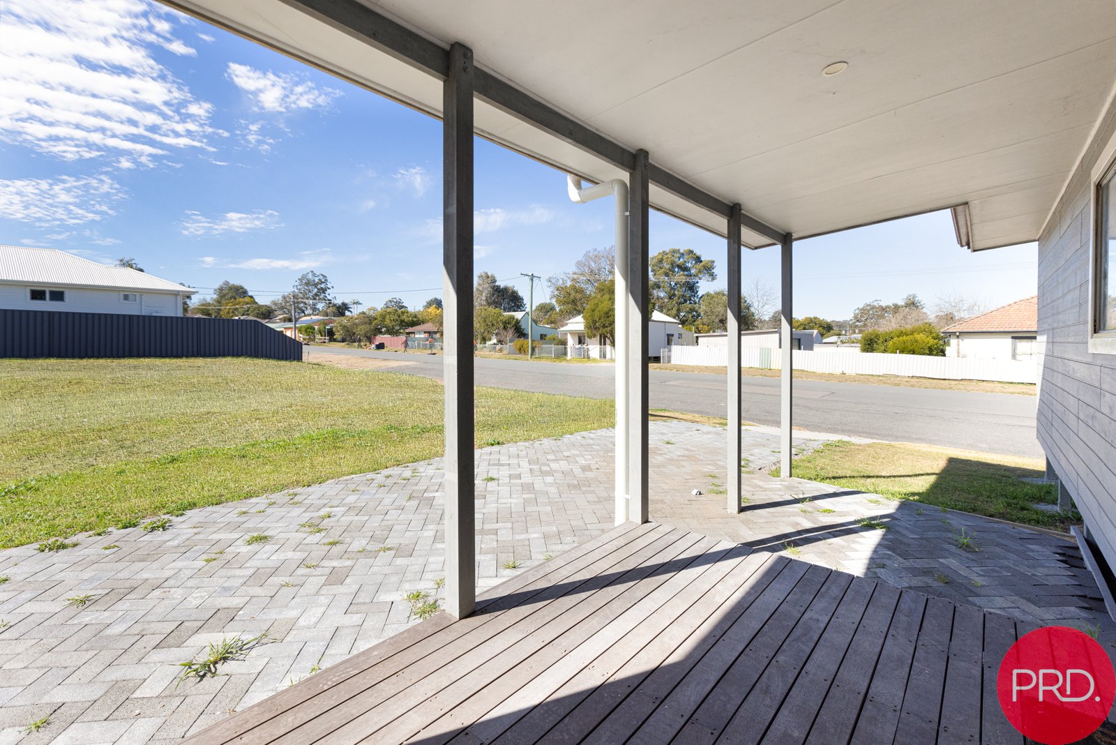 39 High Street GRETA 11