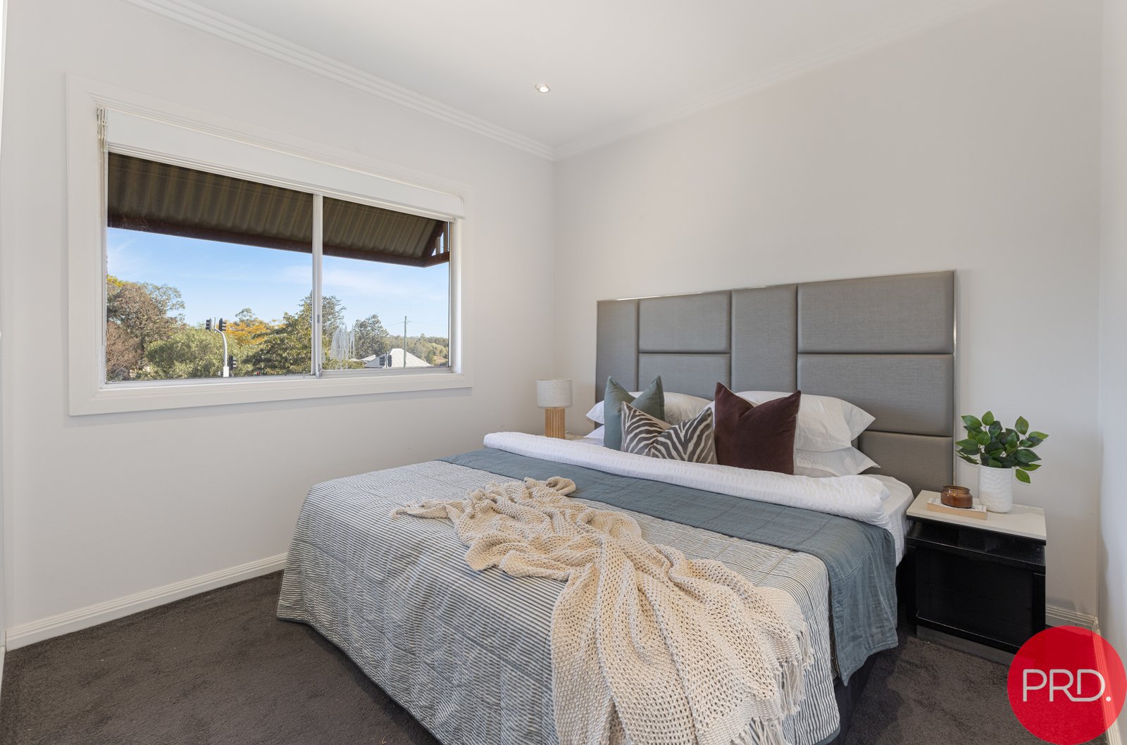 39 High Street GRETA 14