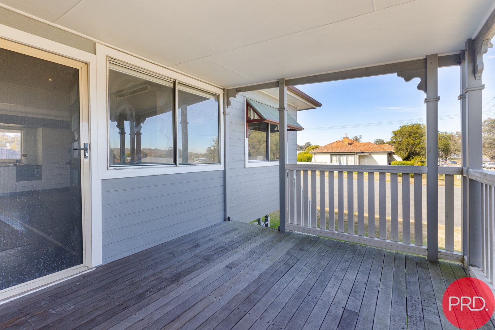 39 High Street GRETA 16