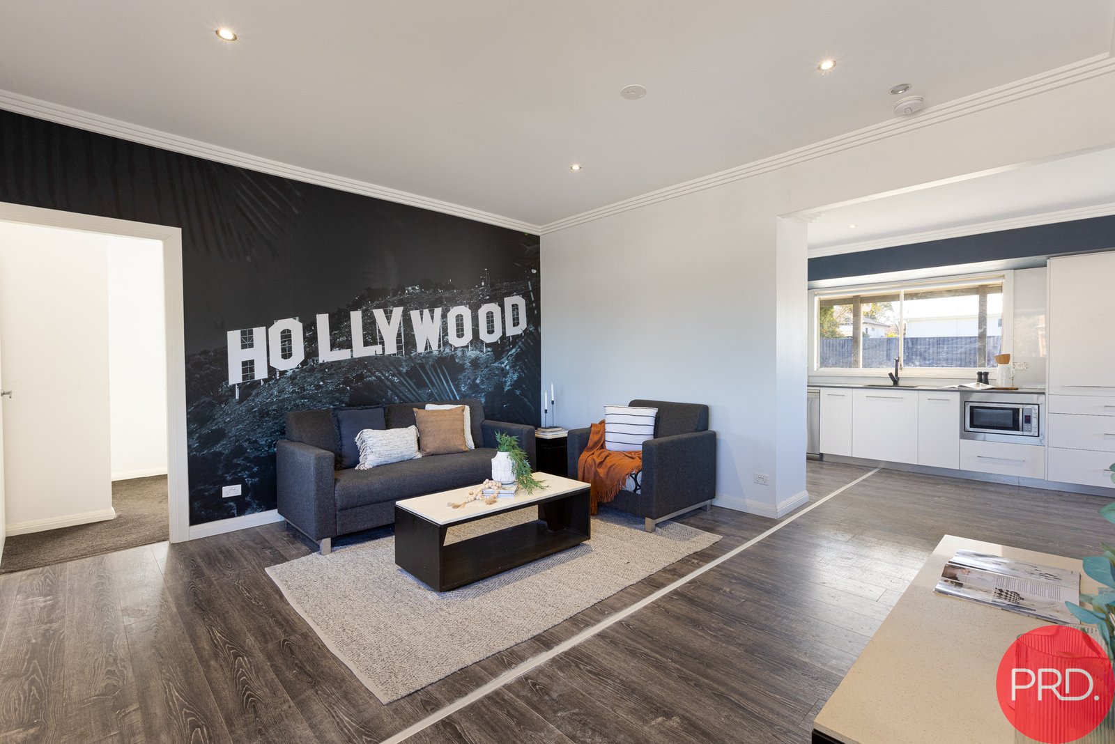 39 High Street GRETA 18