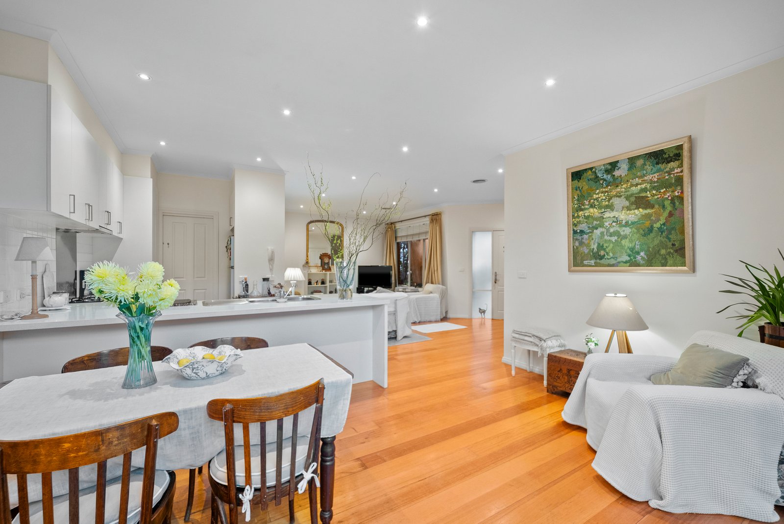Gallery: 3/9 Kelly Avenue