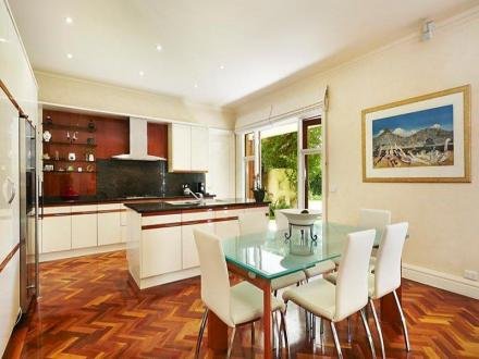 Gallery: 39 Kinane Street