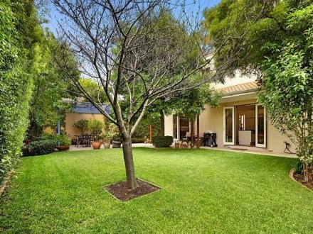 Gallery: 39 Kinane Street