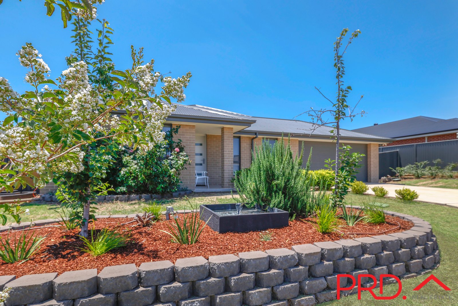 39 Kingham Street TAMWORTH 2