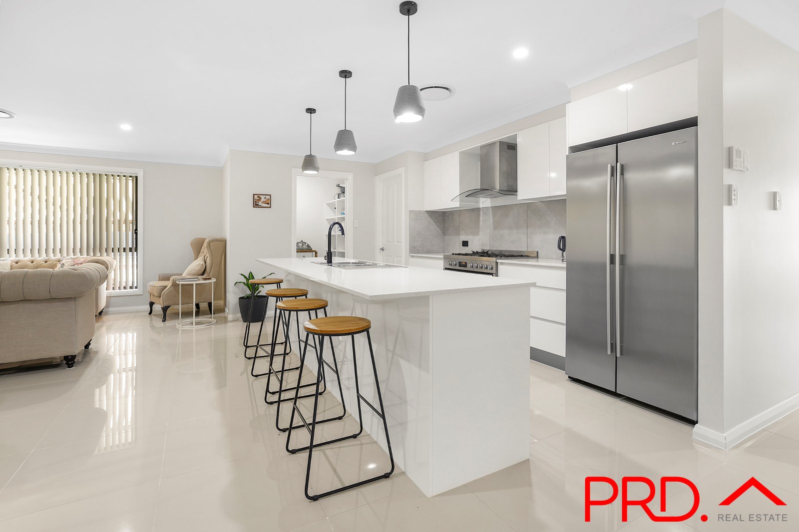 39 Kingham Street TAMWORTH 10