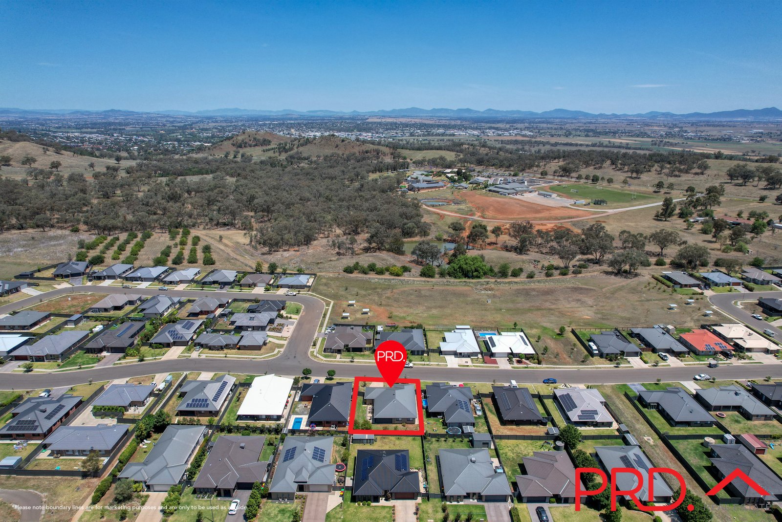 39 Kingham Street TAMWORTH 24