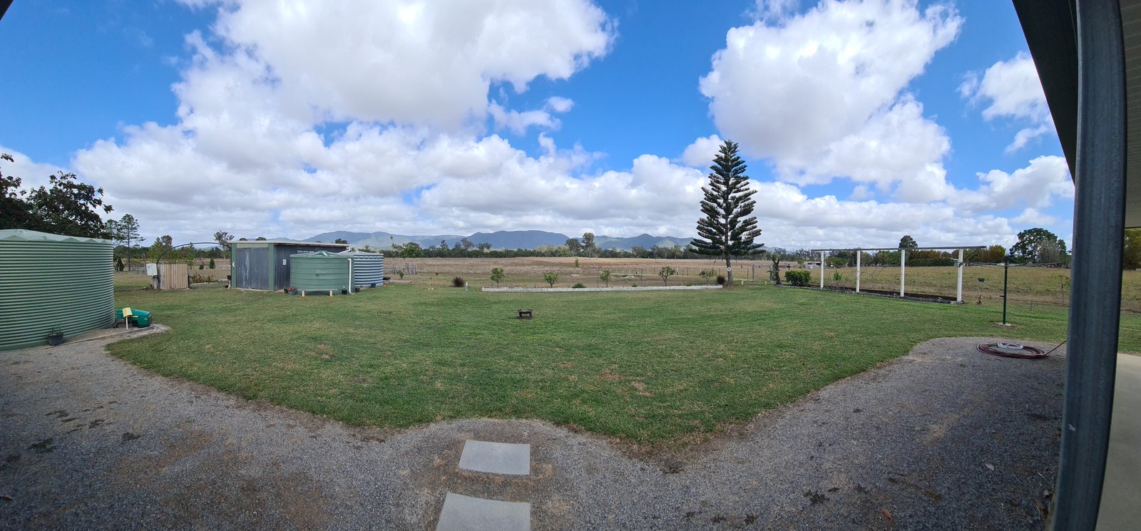 39 Koorawatha Drive BOROREN 17