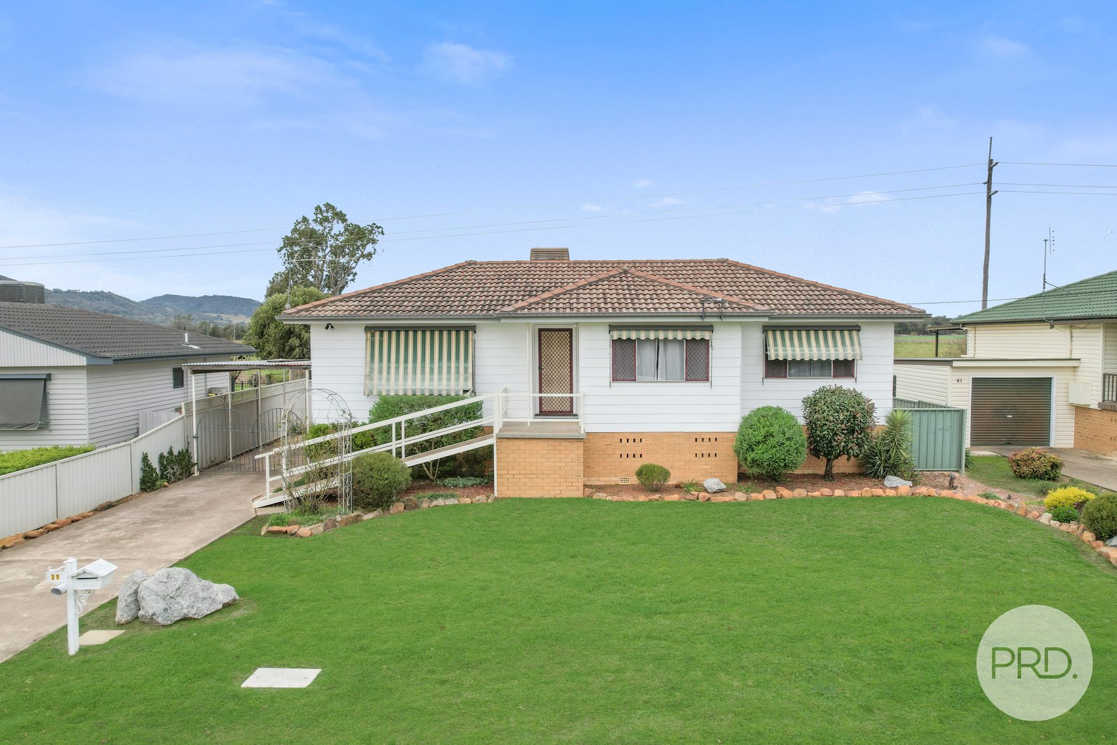 39 Kurrawan Street TAMWORTH 1