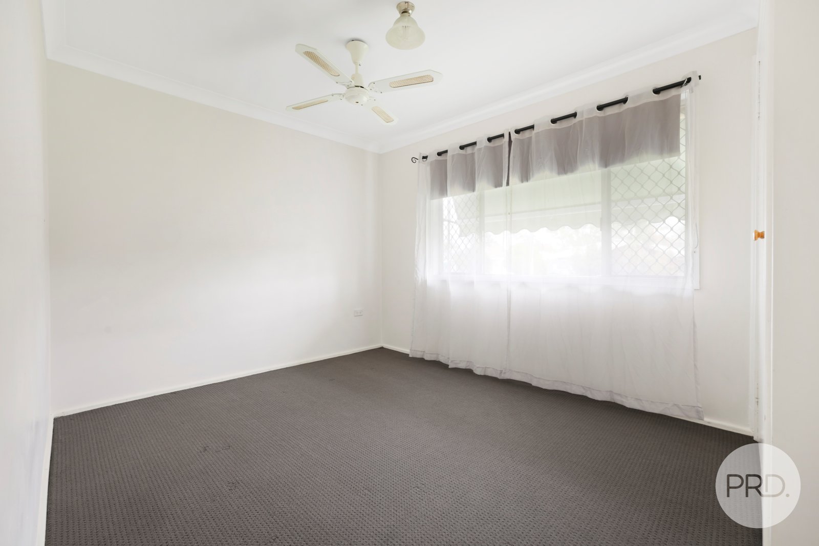 39 Kurrawan Street TAMWORTH 10