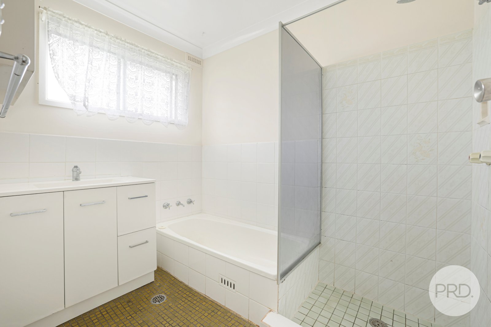 39 Kurrawan Street TAMWORTH 14