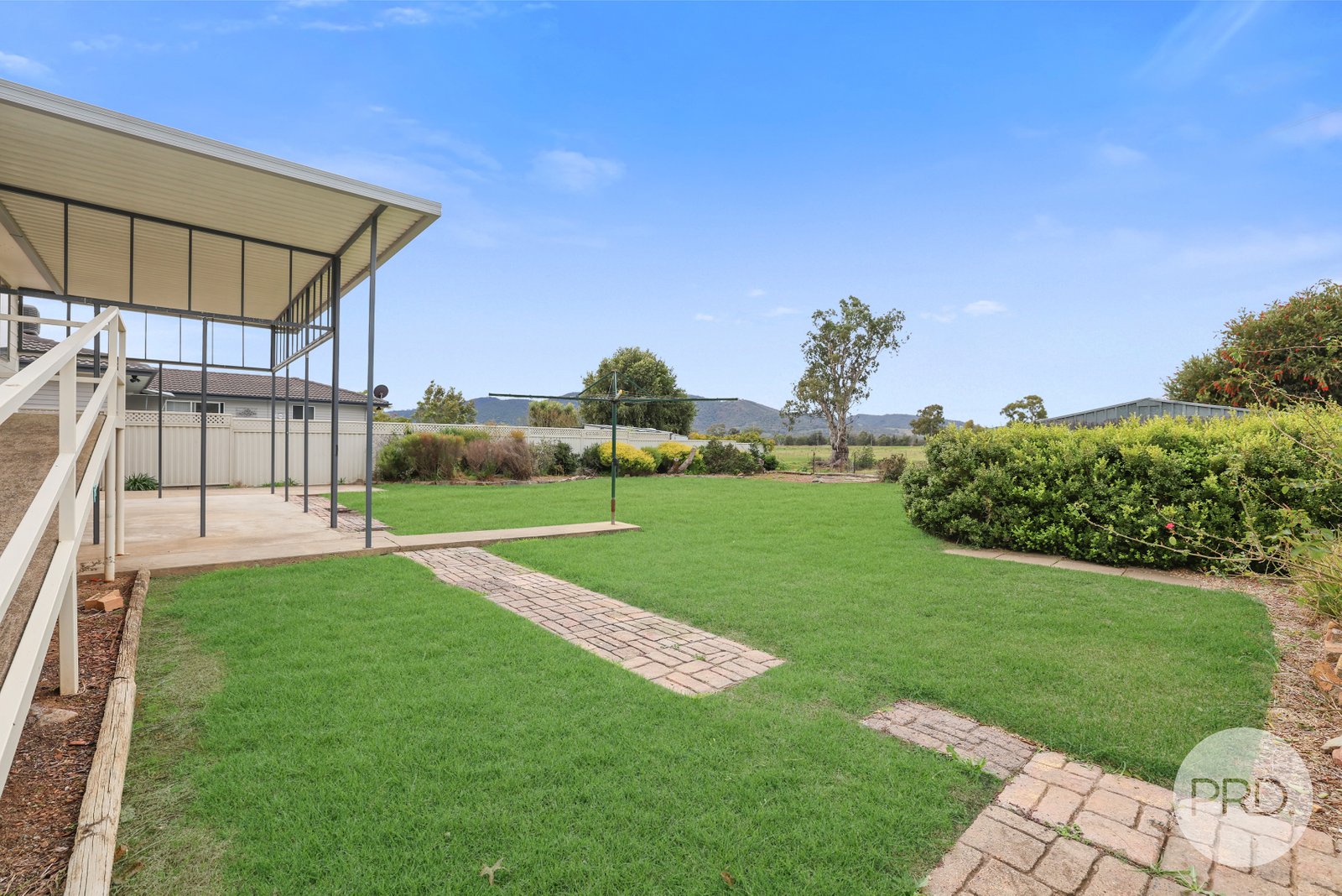 39 Kurrawan Street TAMWORTH 17