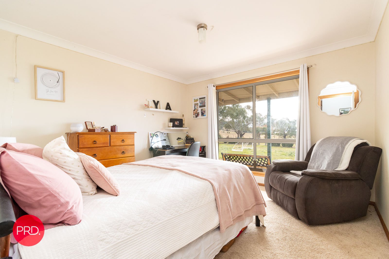 39 Lake Road BUNGENDORE 21