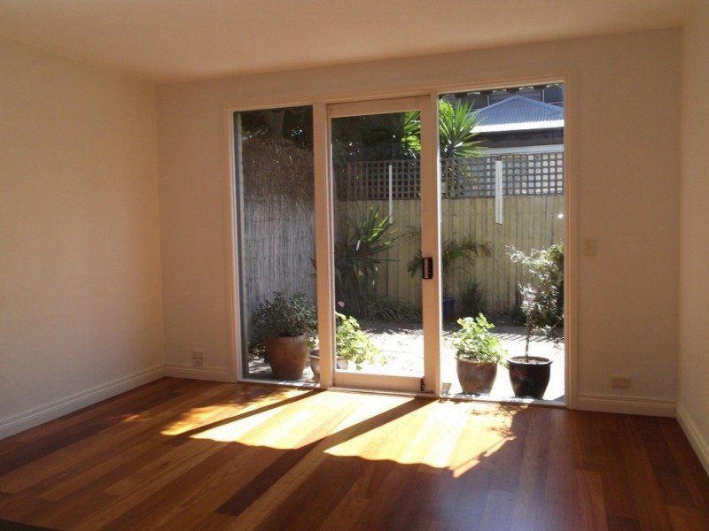 Gallery: 39 Lalor Street