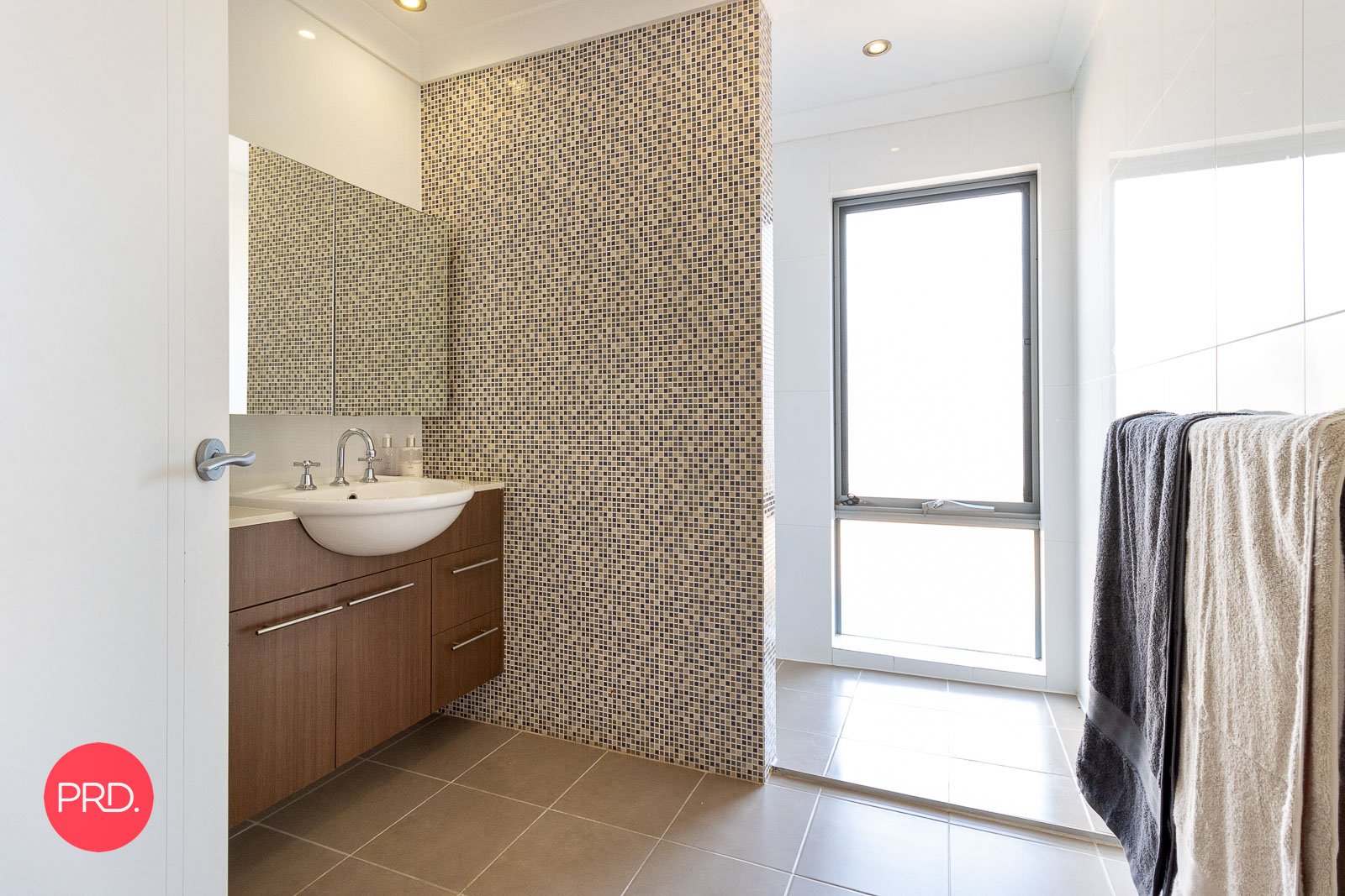 39 Larmer Street BUNGENDORE 9