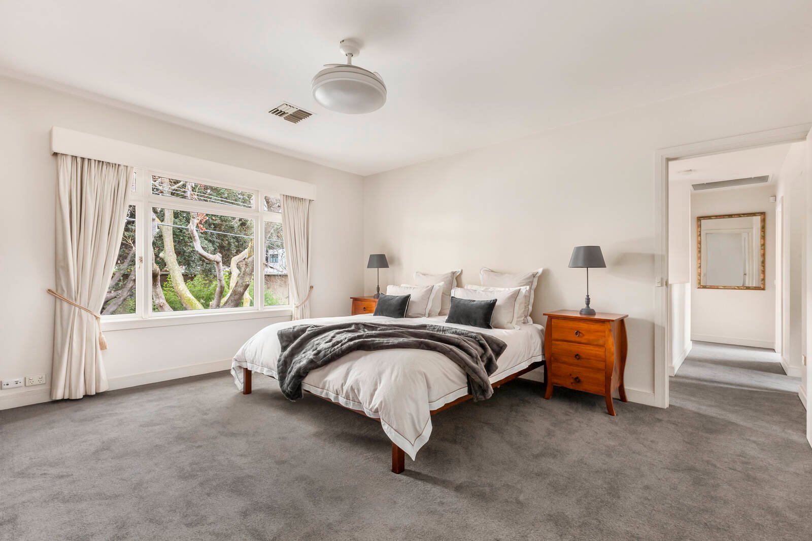 Real Estate and Property in 39 Larnook Street, Prahran, VIC