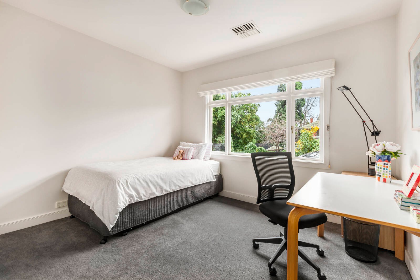 Real Estate and Property in 39 Larnook Street, Prahran, VIC