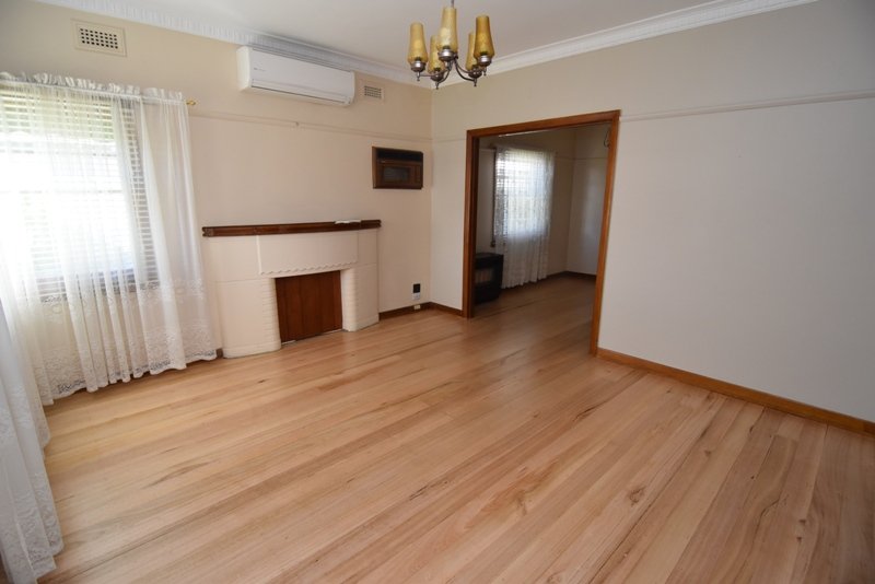 Gallery: 39 Lascelles Avenue