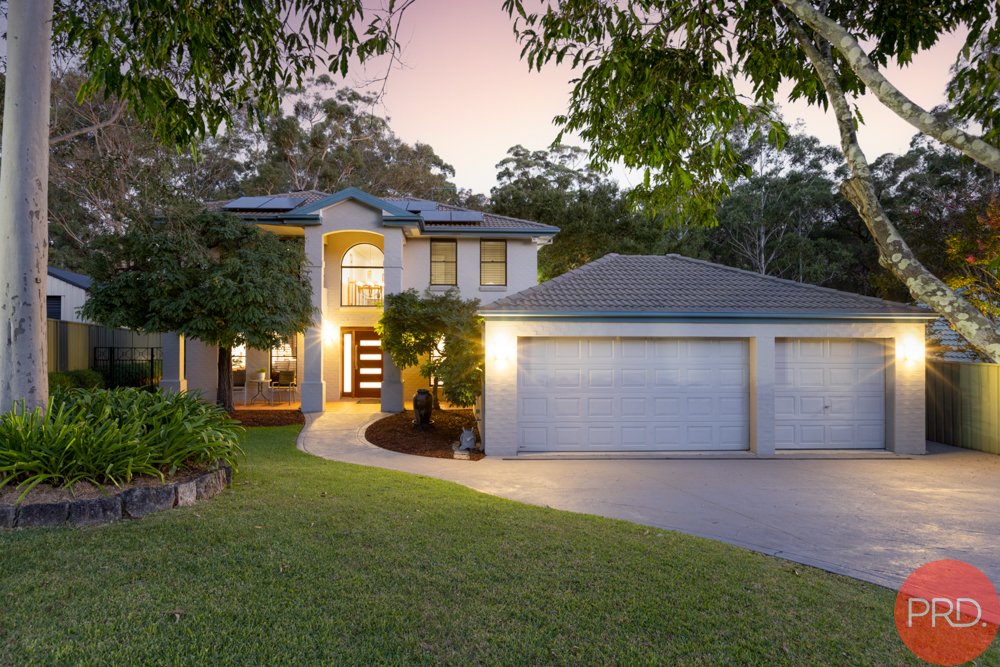 39 Leinster Circuit ASHTONFIELD 1