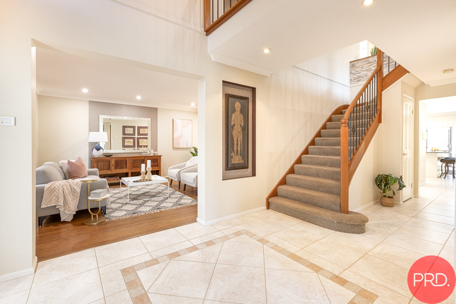 39 Leinster Circuit ASHTONFIELD 6