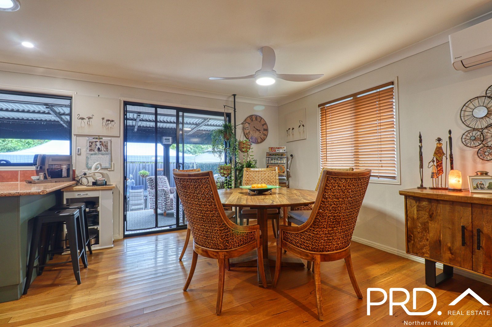 39 Lennox Street CASINO 7