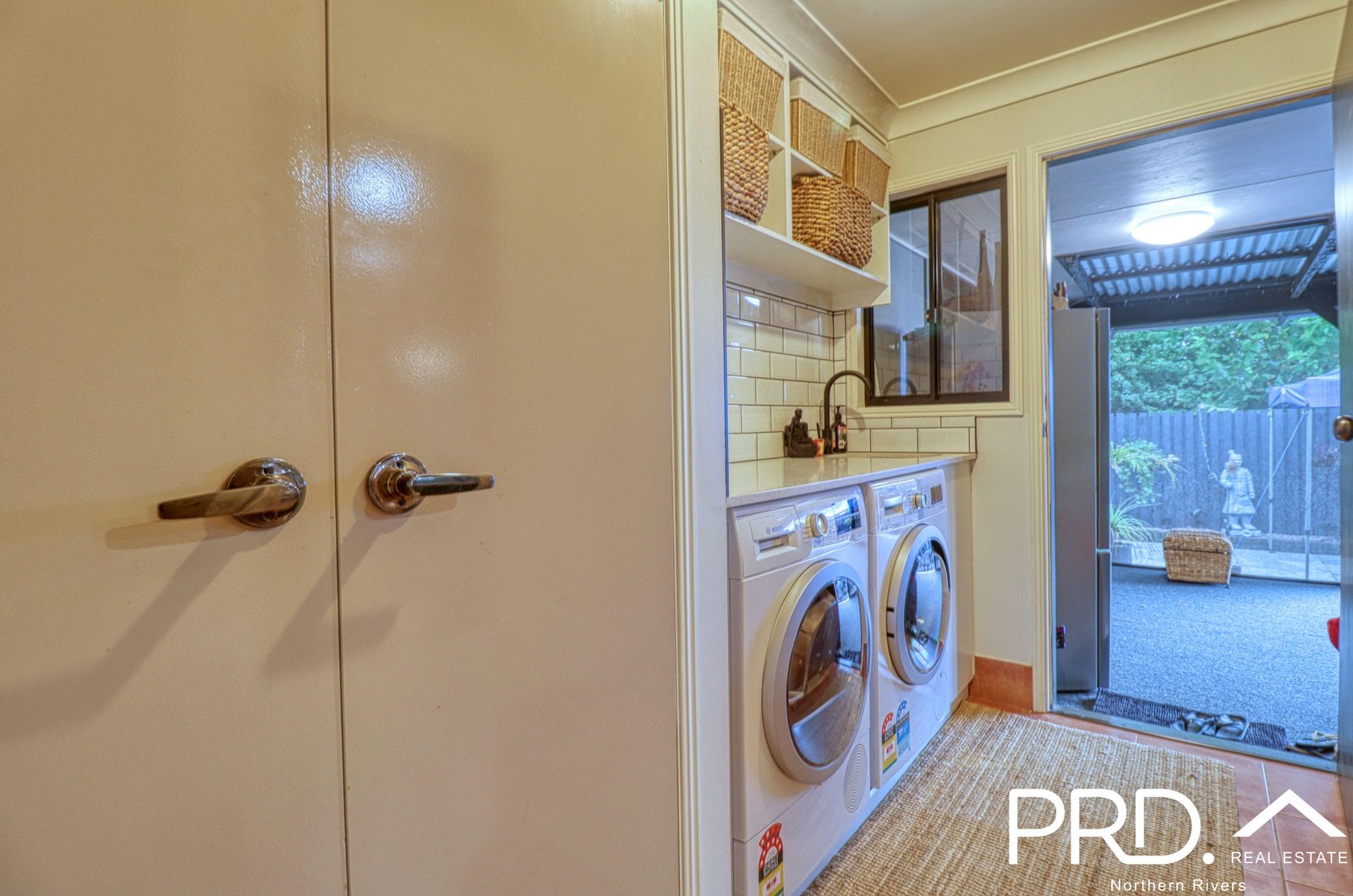 39 Lennox Street CASINO 12