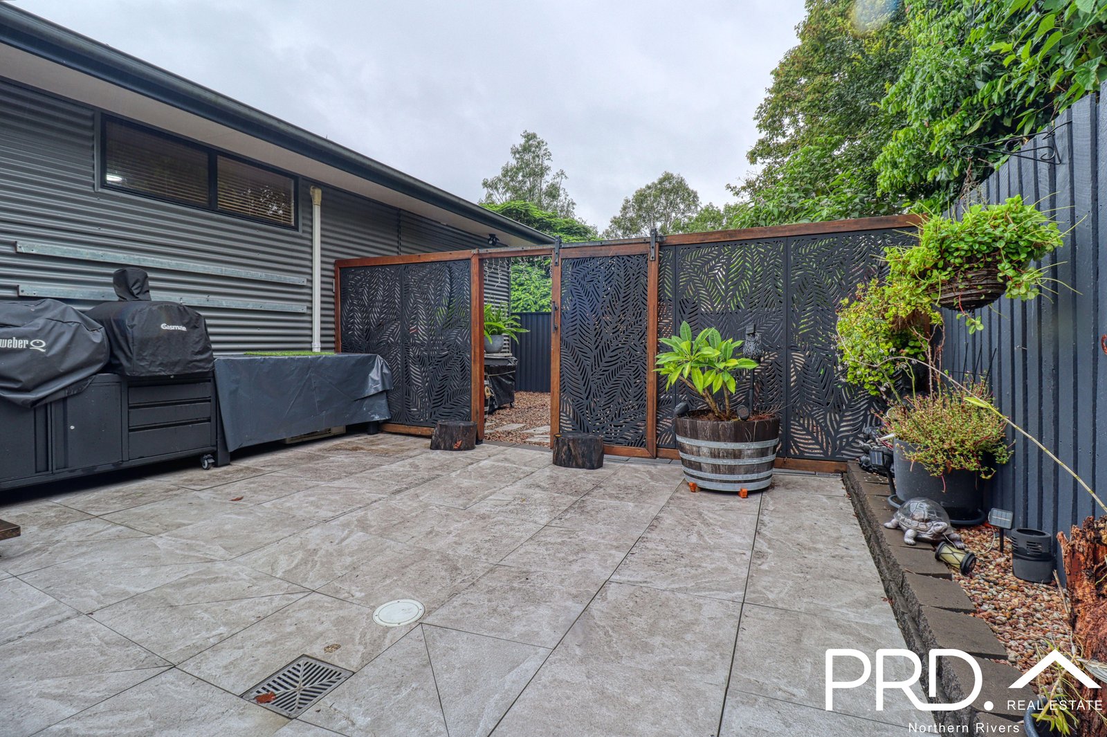 39 Lennox Street CASINO 16