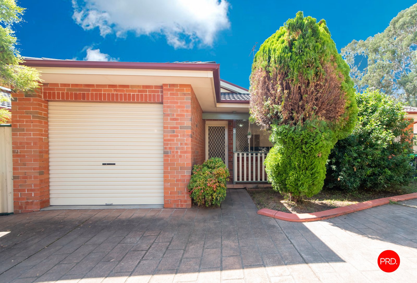3/9 Macquarie Road INGLEBURN 2