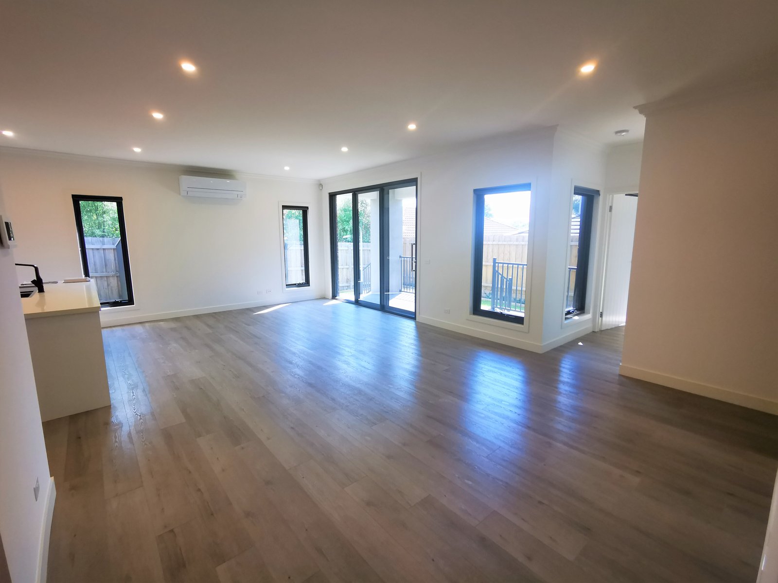 Gallery: 3/9 Macrina Street