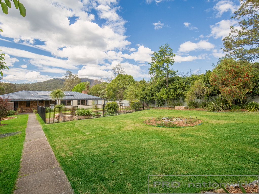 39 Maitland Road MULBRING 19