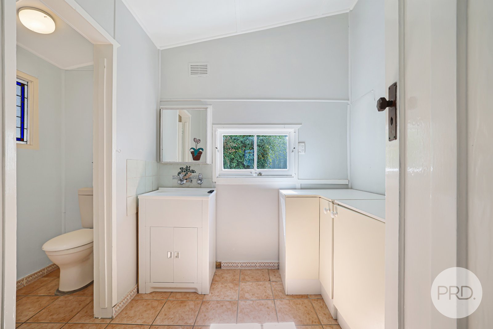 39 Mathews Street TAMWORTH 16