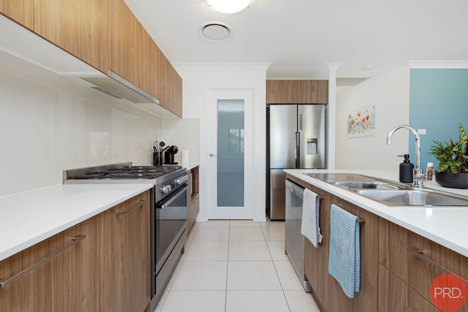 39 Mayo Crescent CHISHOLM 9