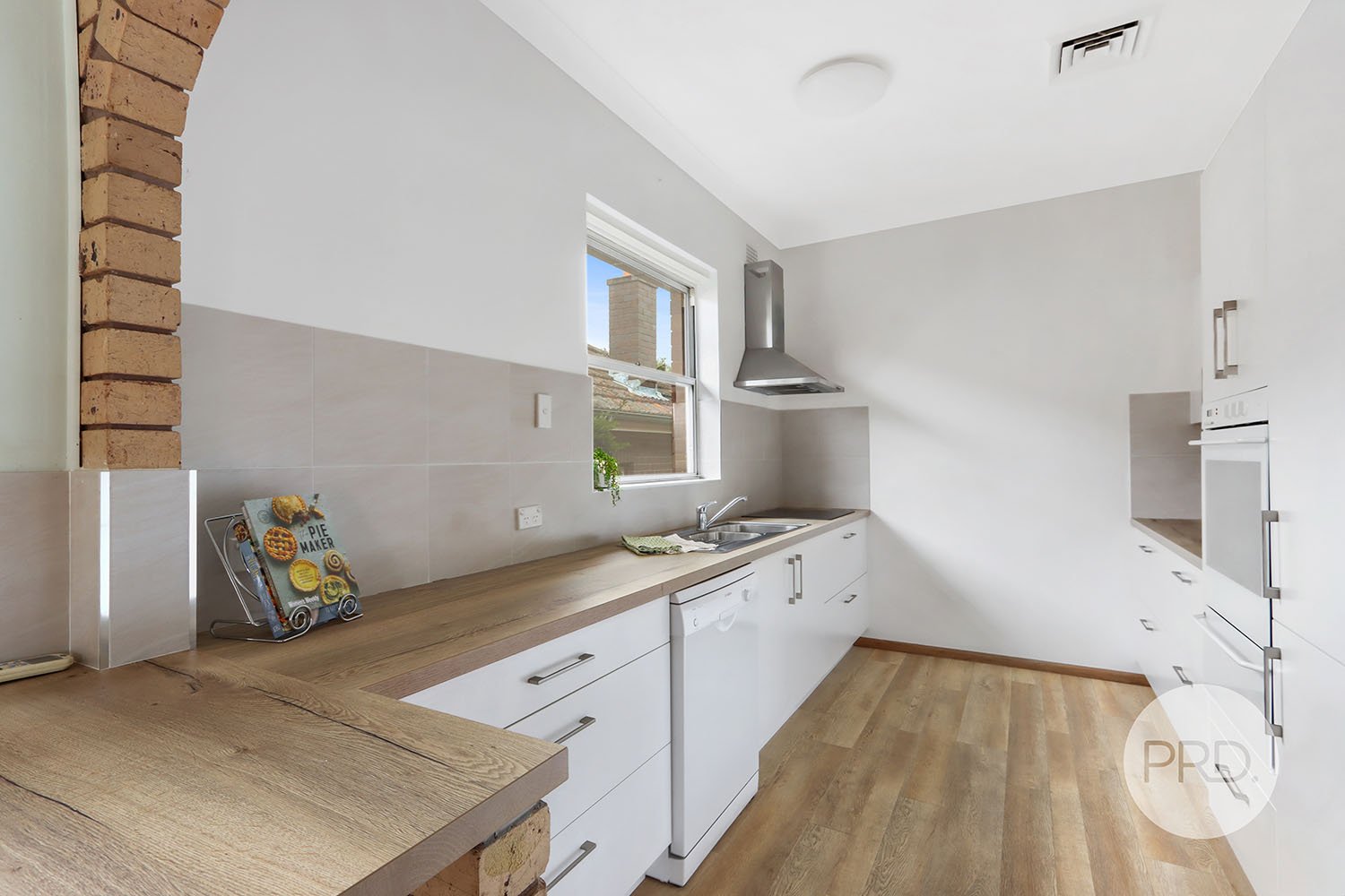 39 McRaes Avenue PENSHURST 2