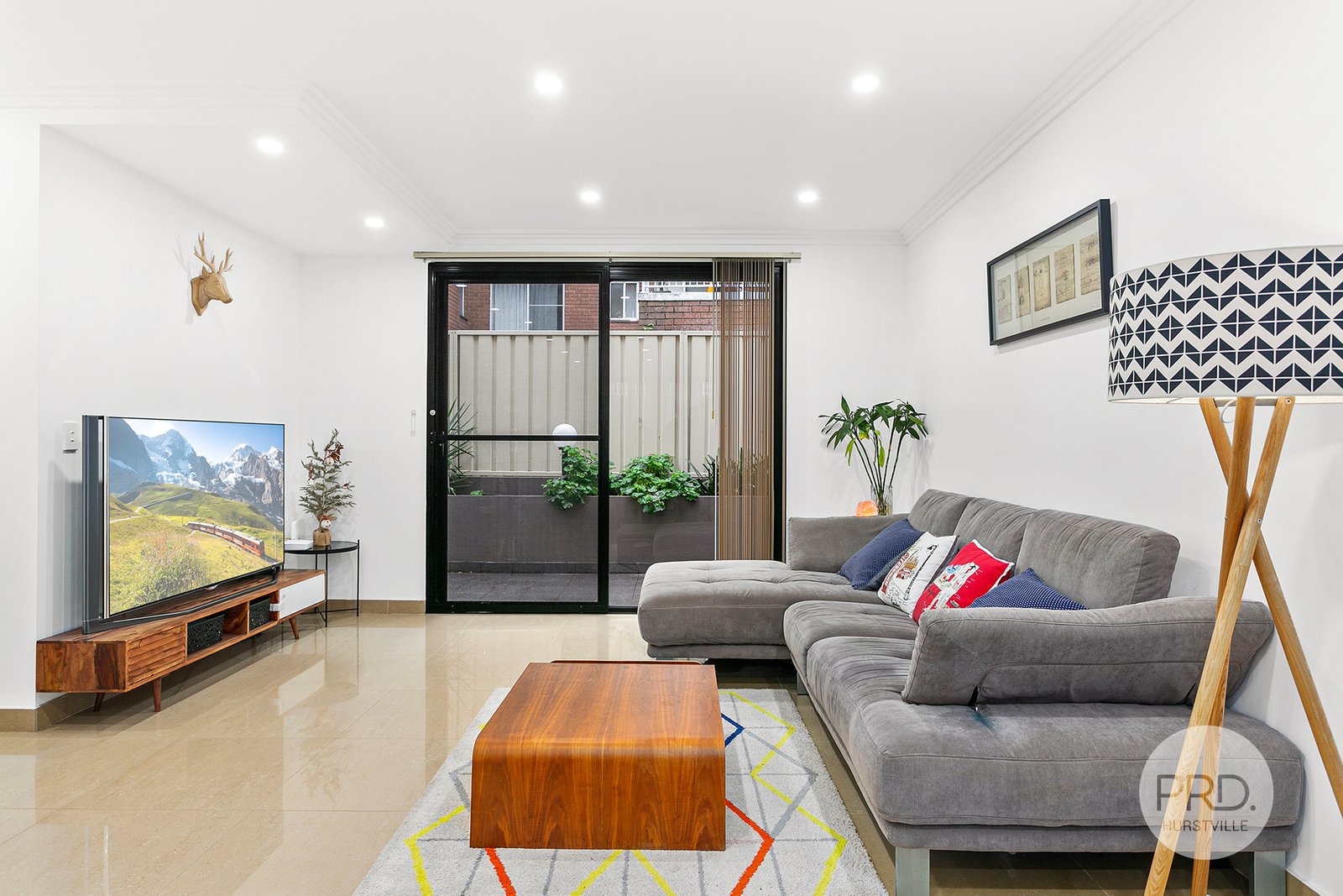 3/9 Mona Street ALLAWAH 2