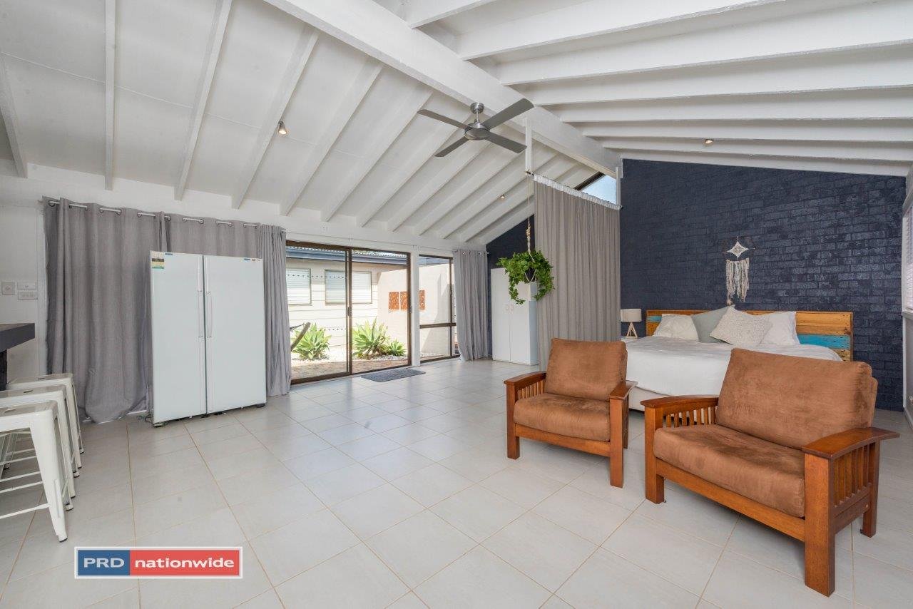 39 Morna Point Road ANNA BAY 14