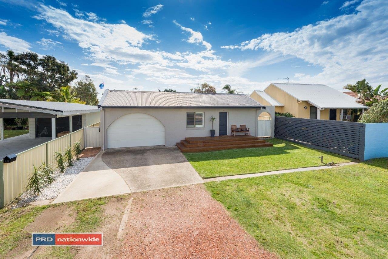 39 Morna Point Road ANNA BAY 1