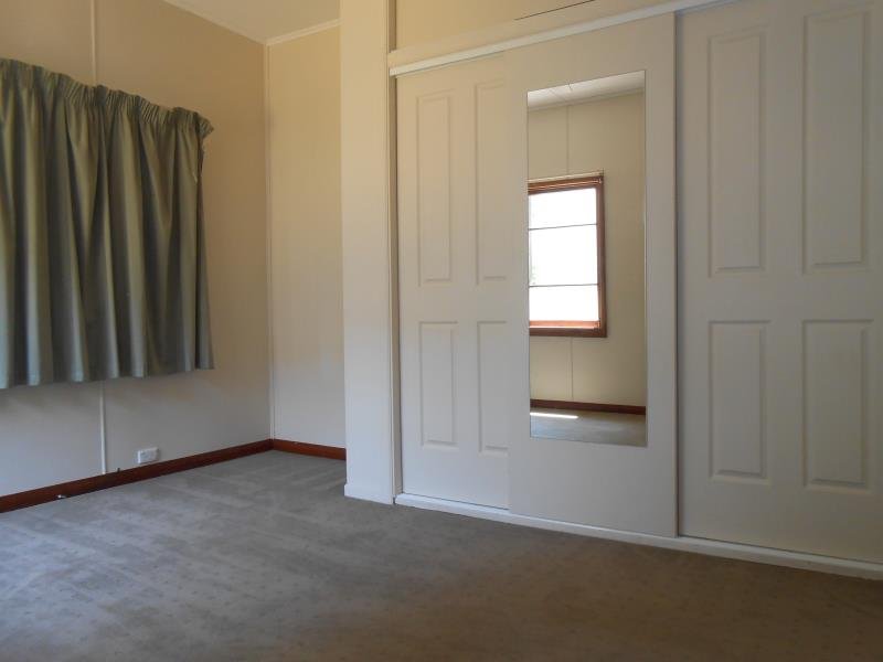 39 Murray Street TAMWORTH 5