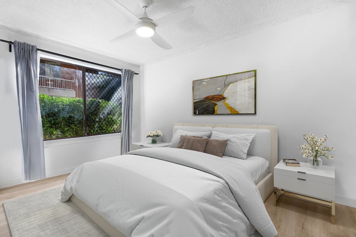 3/9 Nalla Court Palm Beach 6