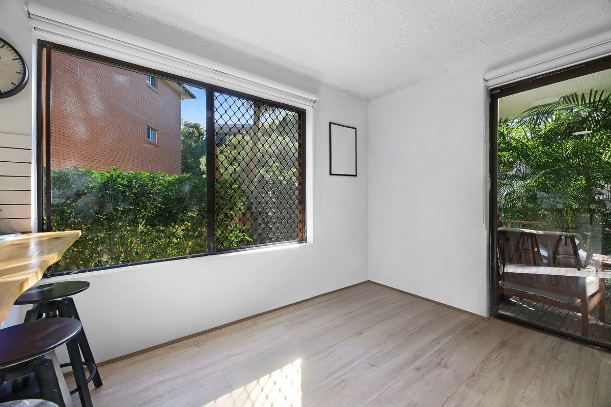 3/9 Nalla Court Palm Beach 9
