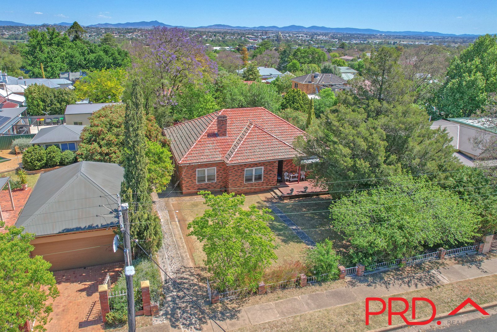 39 Napier Street TAMWORTH 2