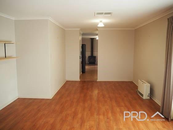 39 Nixon Street EUSTON 4