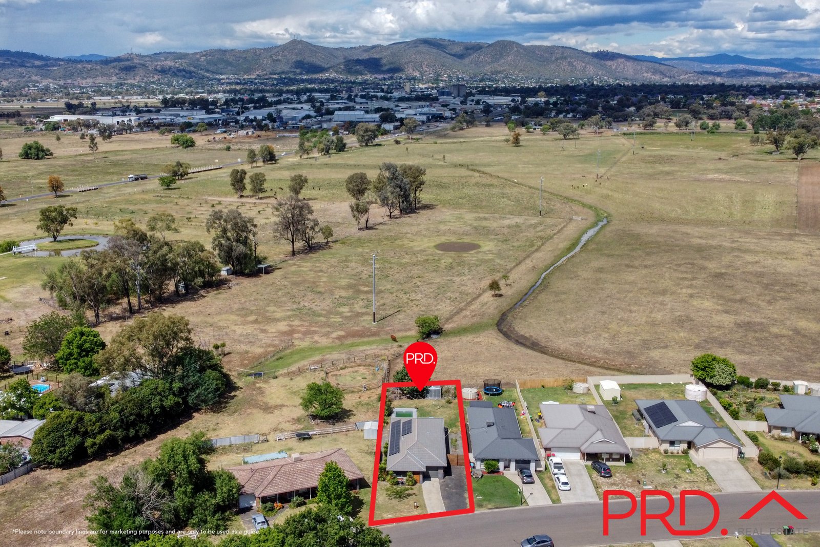 39 Nowland Crescent TAMWORTH 19