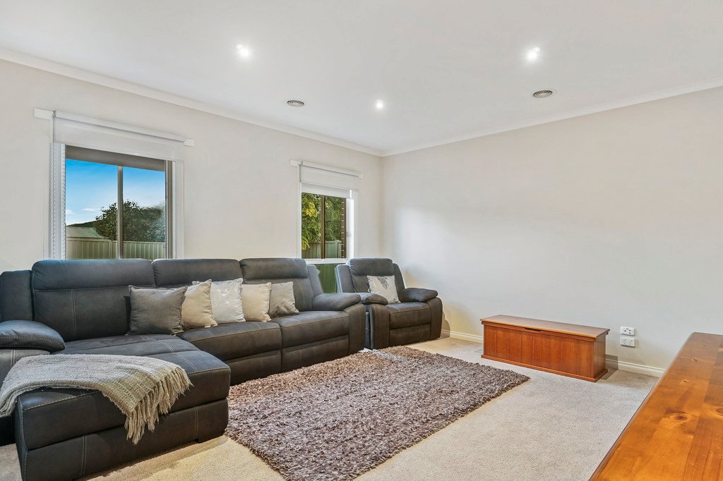 39 Orion Street SEBASTOPOL 8
