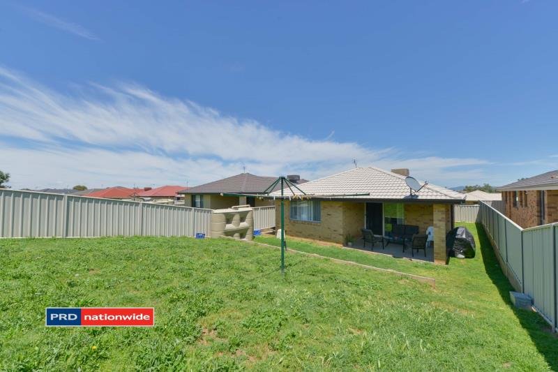 39 Orley Drive TAMWORTH 9