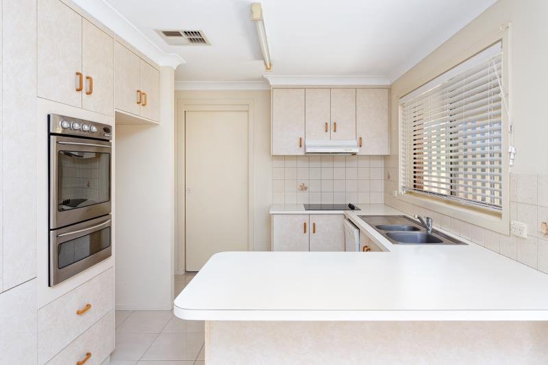 39 Overdale Drive BOURKELANDS 4