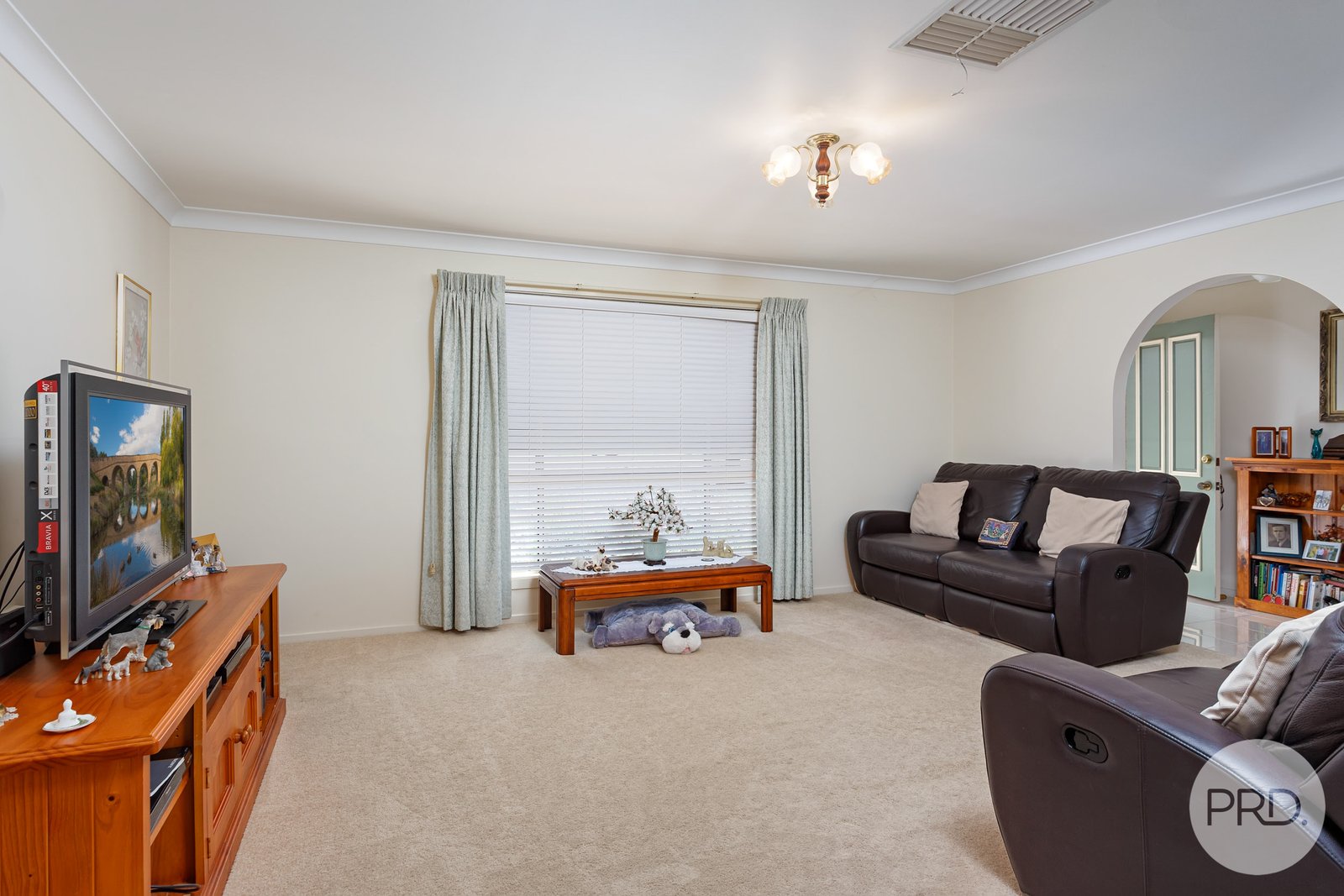 39 Overdale Drive BOURKELANDS 4