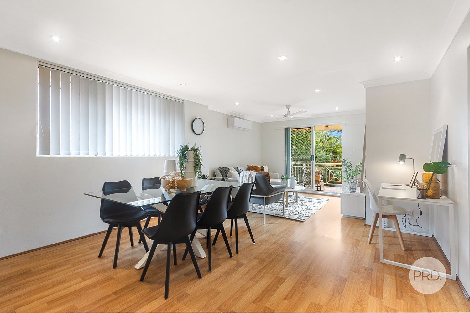 3/9 Oxford St  MORTDALE 2